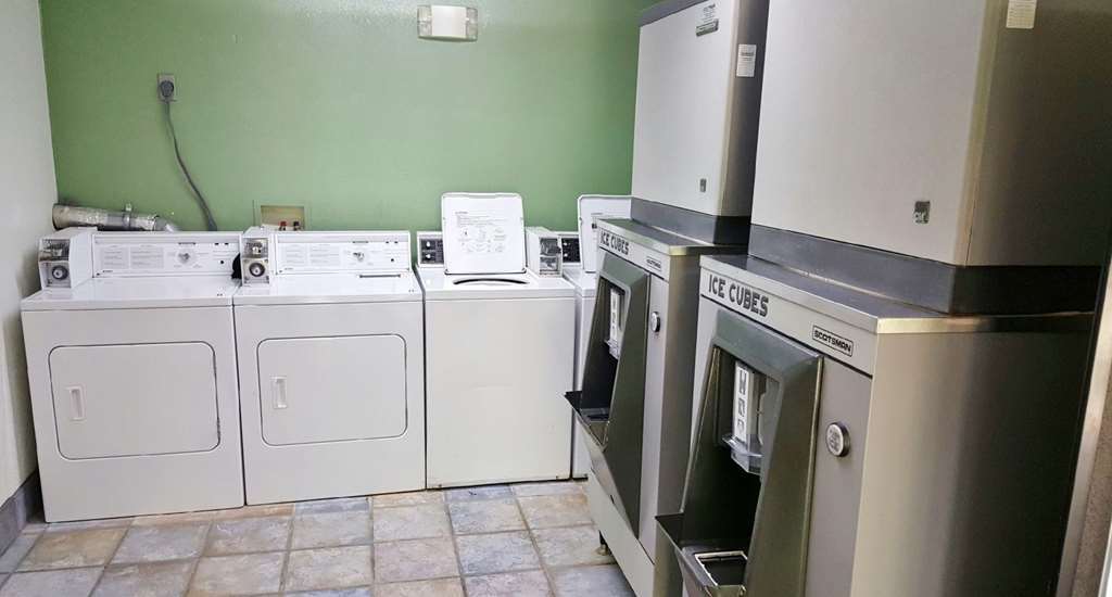 Mentor Home Inn And Suites Fasiliteter bilde