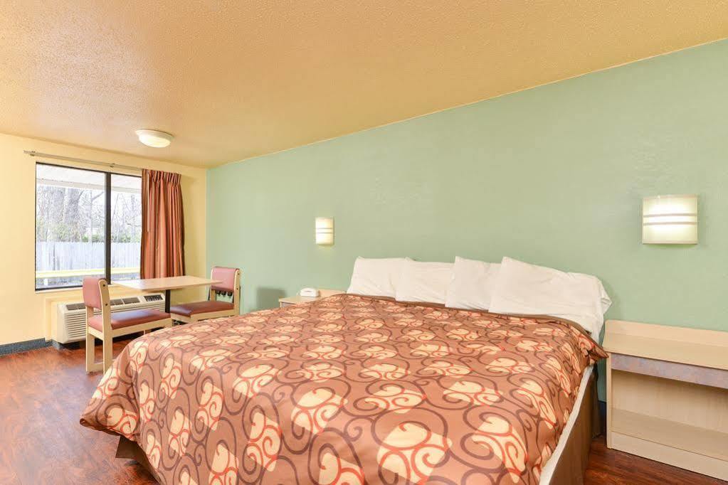 Mentor Home Inn And Suites Eksteriør bilde
