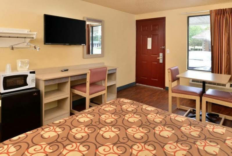 Mentor Home Inn And Suites Eksteriør bilde